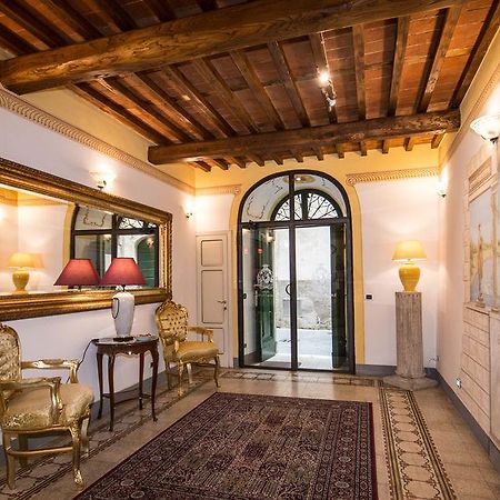 Antica Residenza Del Gallo Лука Екстериор снимка