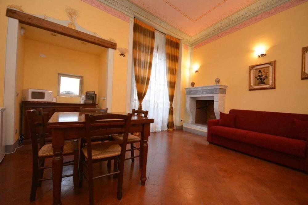 Antica Residenza Del Gallo Лука Екстериор снимка