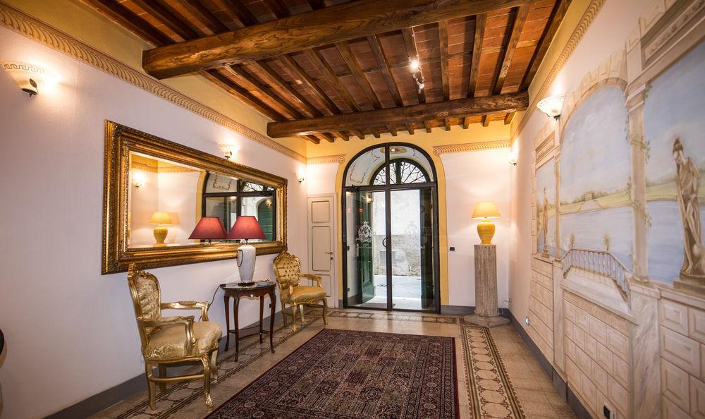 Antica Residenza Del Gallo Лука Екстериор снимка