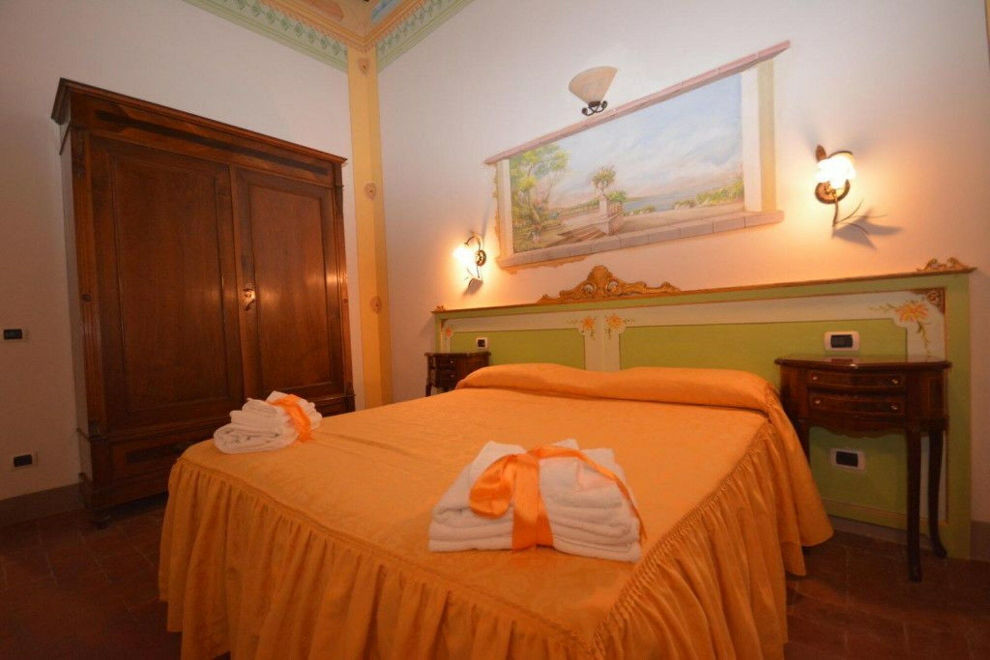Antica Residenza Del Gallo Лука Екстериор снимка